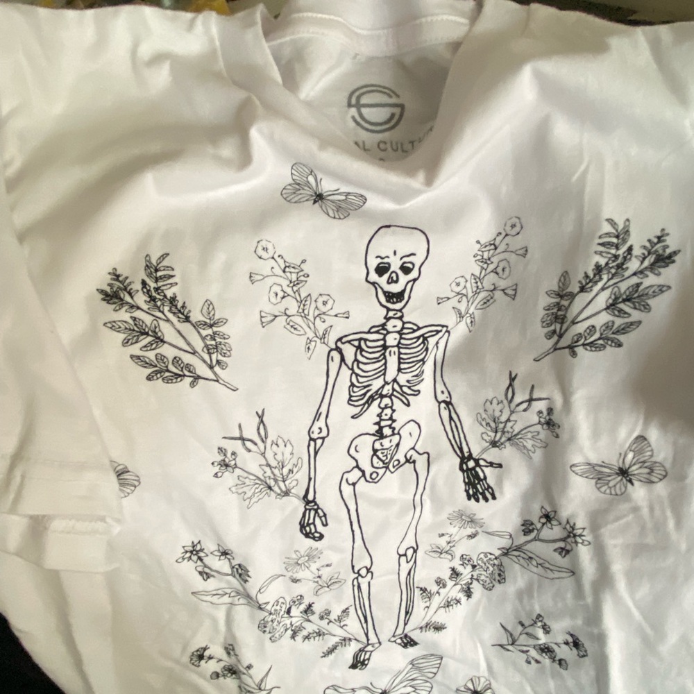 Social culture tee